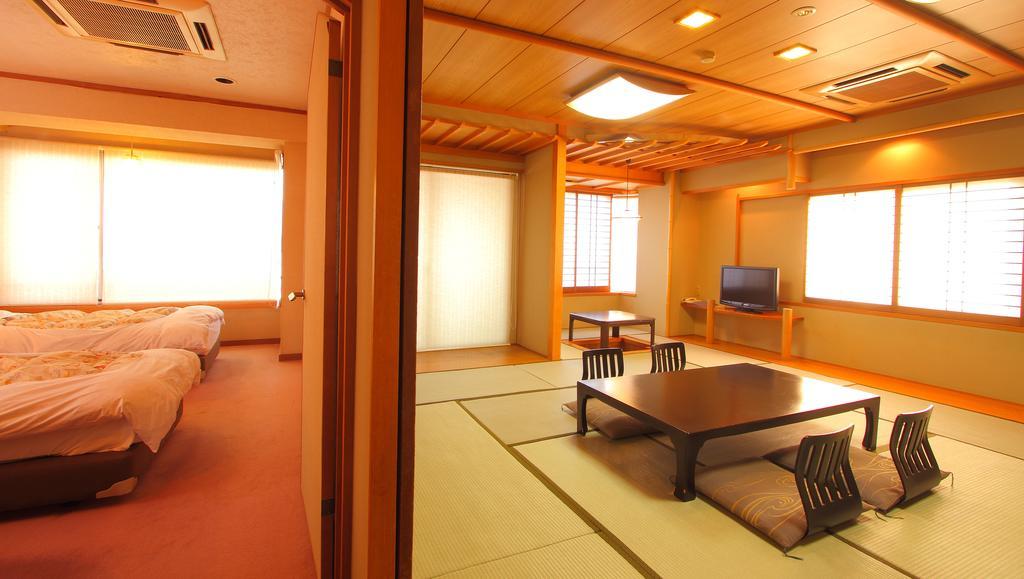 Isawa View Hotel Fuefuki Exterior photo